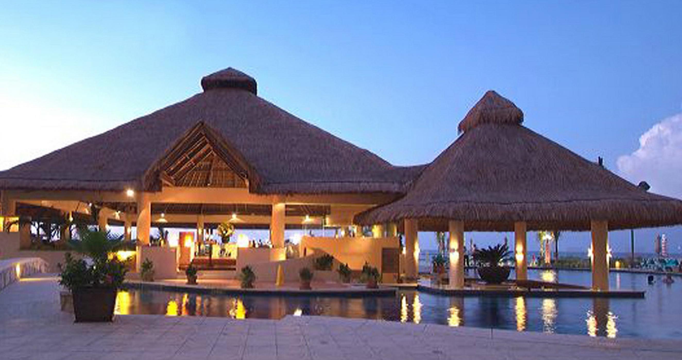 Grand Coral Beach | Now Destination Weddings