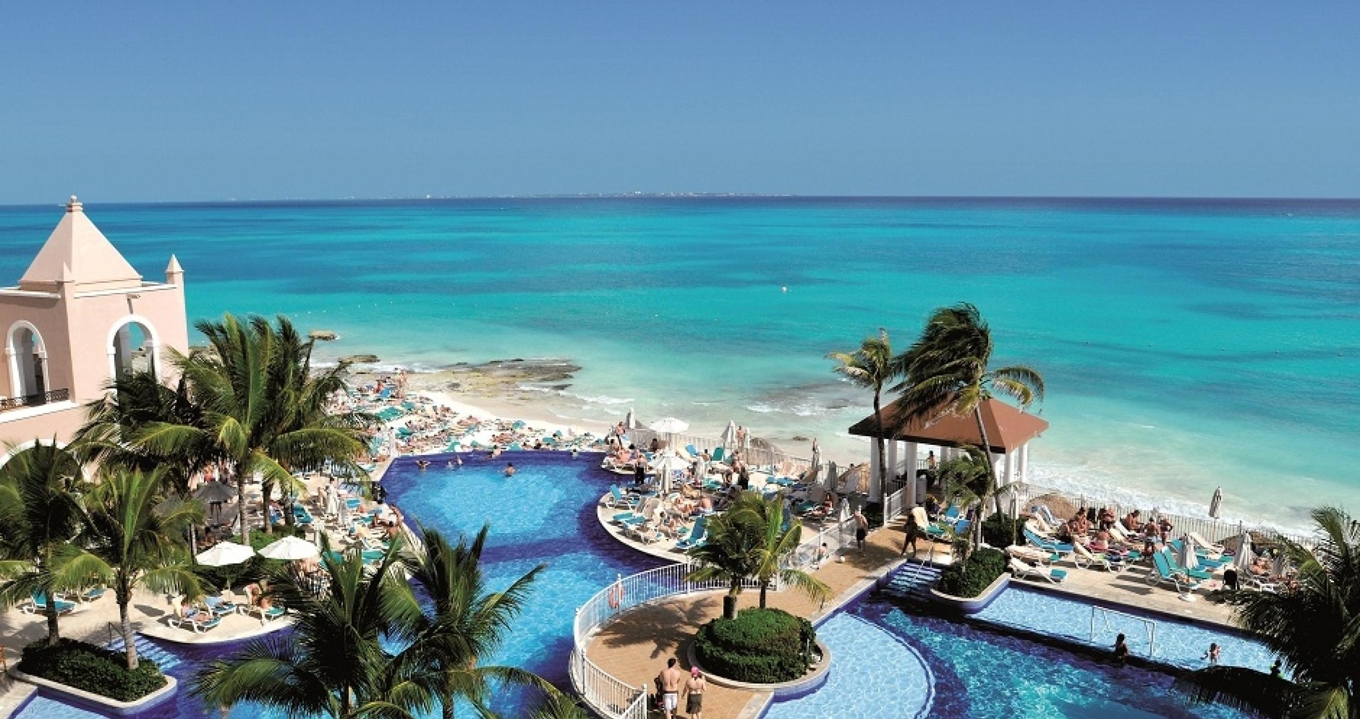 Cancun Backpage